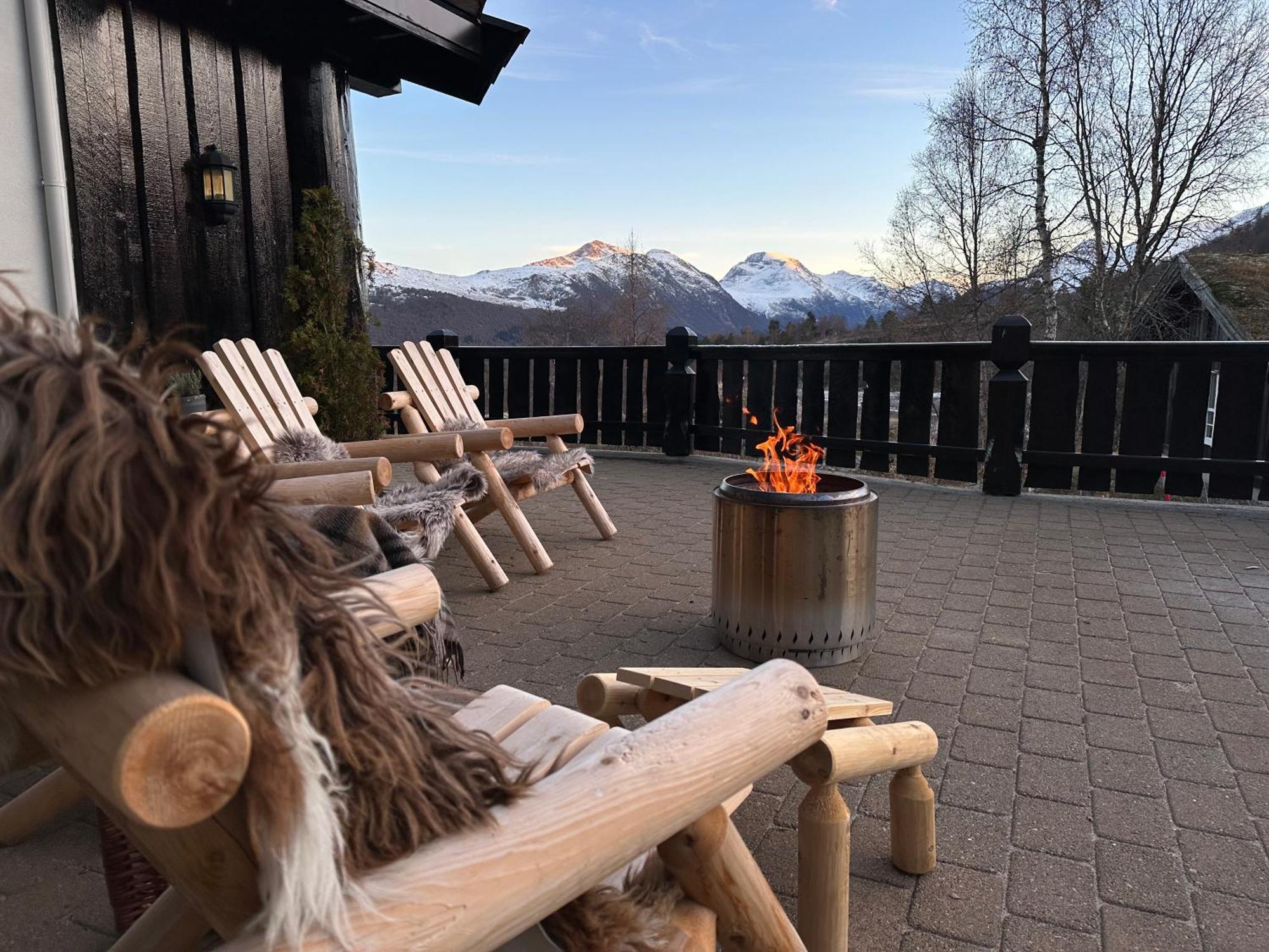 Roalden Mountain Lodge Stranda  Exterior photo